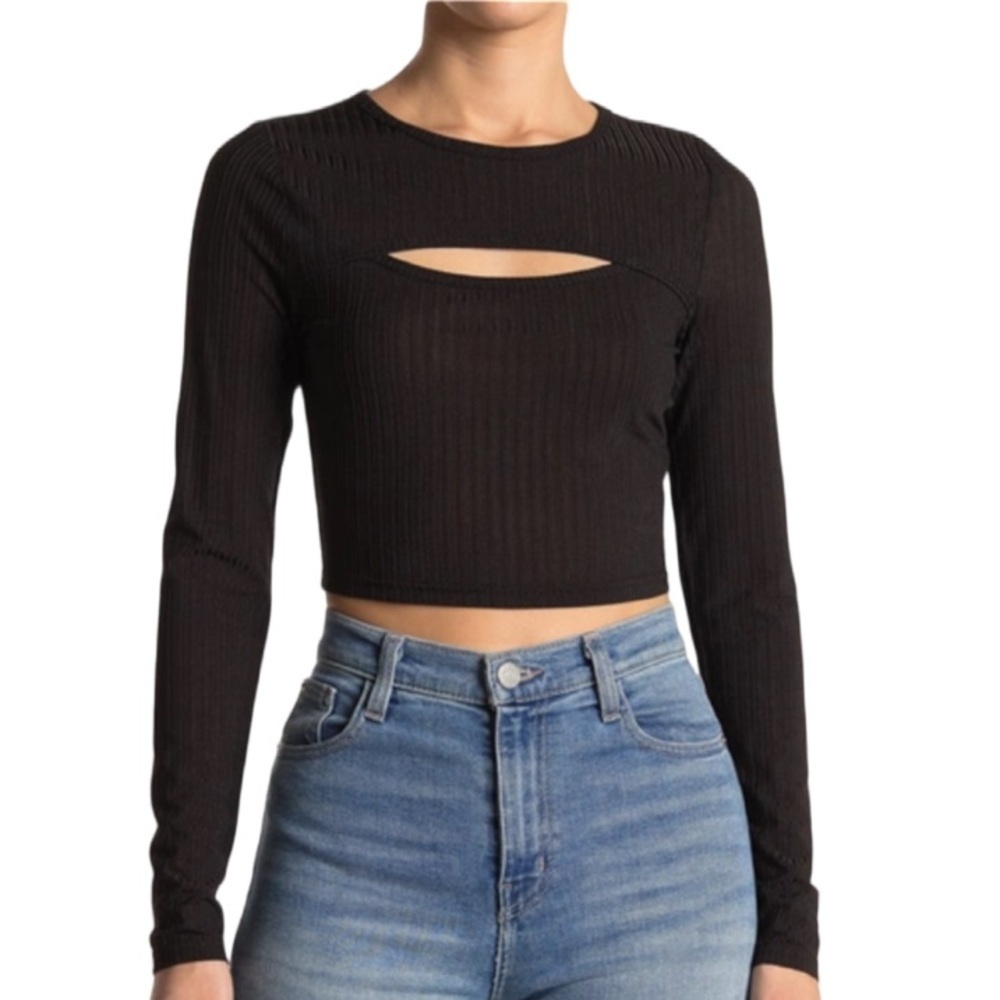 Abound WHITE Crop Top Women’s Sz Medium Cut Out Ribbed